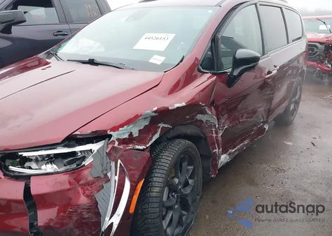 2023 Chrysler Pacifica Limited Awd z USA, uszkodzony, nr VIN 2C4RC3GG9PR500385